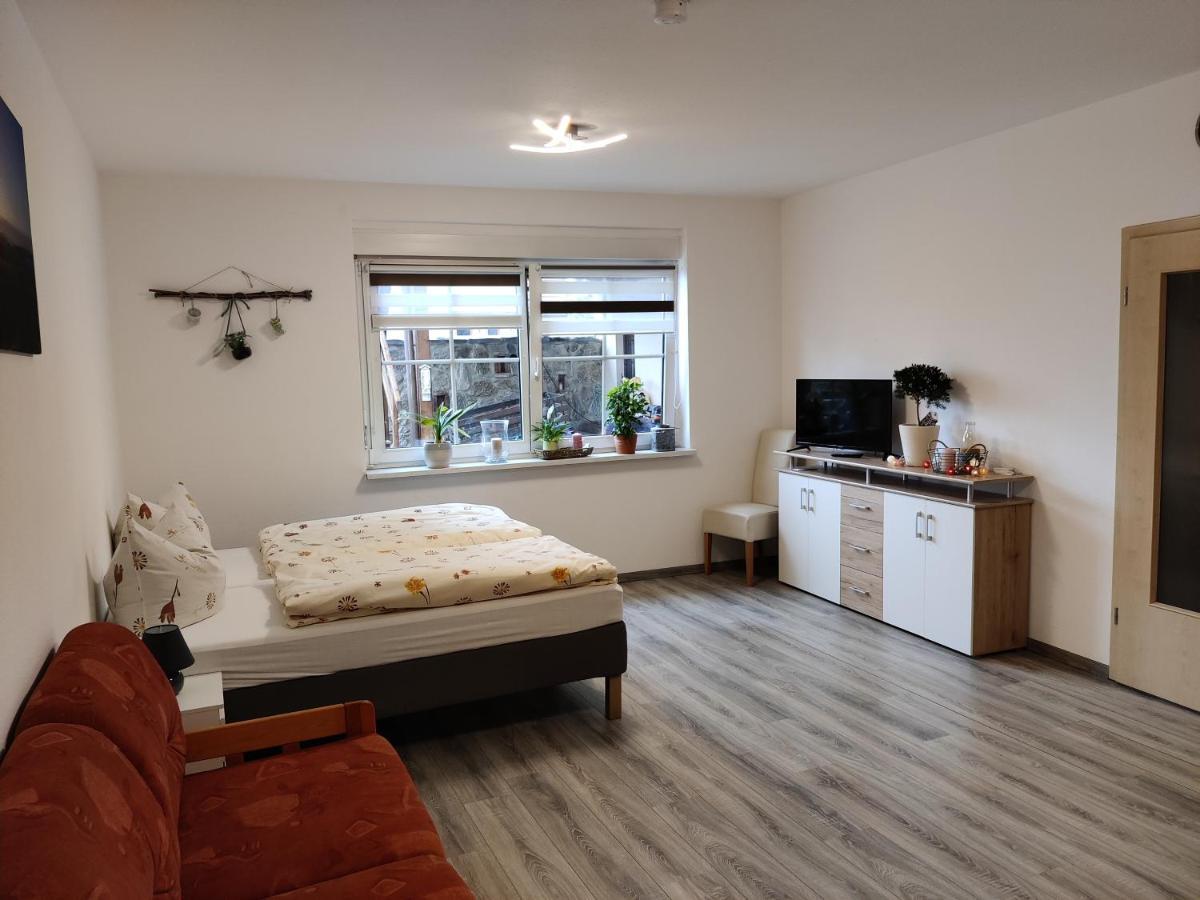 Ferienwohnung Brunow "In Der Natur Zuhause" Neundorf  Esterno foto